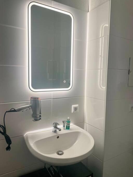 Wohnung Im Zentrum 3 Magdeburgo Esterno foto